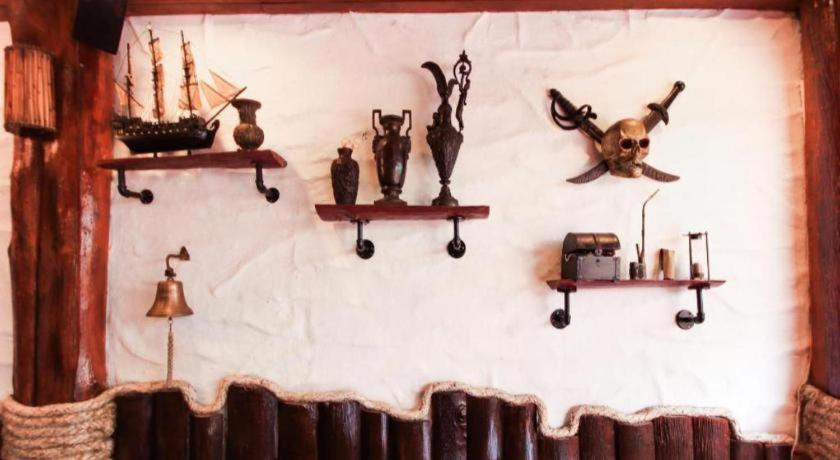 Oyo 1103 Pirates House Hotel Islas Phi Phi Exterior foto